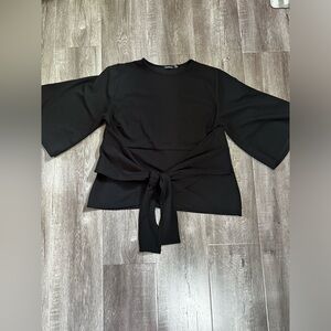BOOHOO BLACK FRONT TIE SHIRT